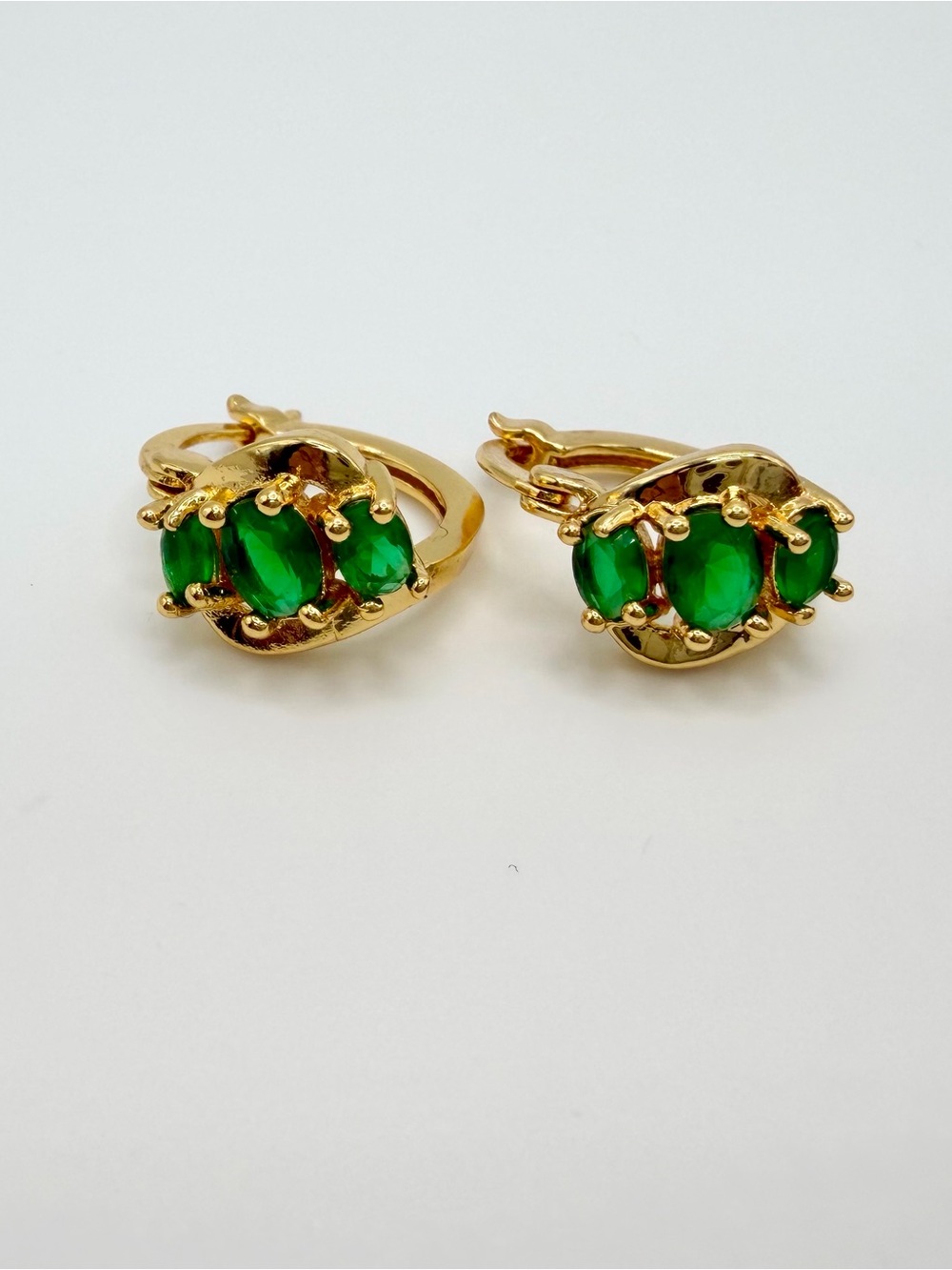 Hoop Earrings with Green Gemstones - Women Jewelry - Picture 3 of 6